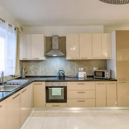 Appartement A Beautiful, Designer 3br In St Julians By 360 Estates San Ġiljan