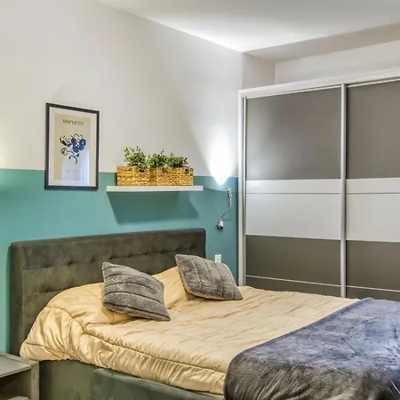 A Beautiful, Designer 3br In St Julians By 360 Estates سانت جوليان