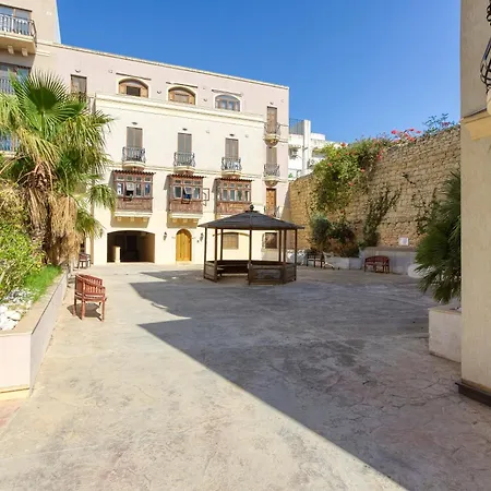 A Beautiful, Designer 3br In St Julians By 360 Estates Lägenhet