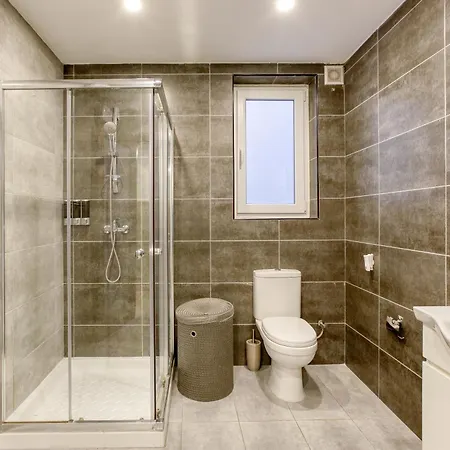 Апартаменты A Beautiful, Designer 3br In St Julians By 360 Estates *